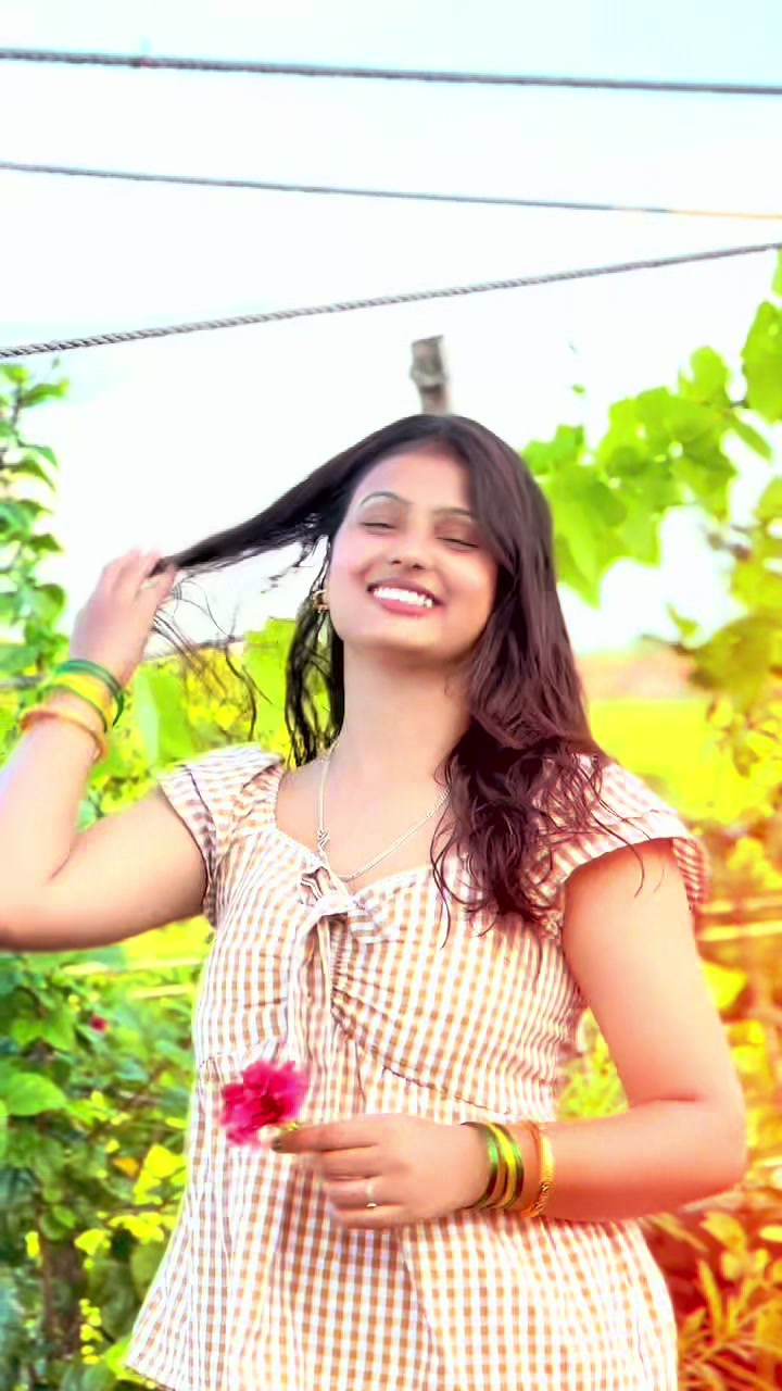 @👑Nesa Yadav❣️🦋