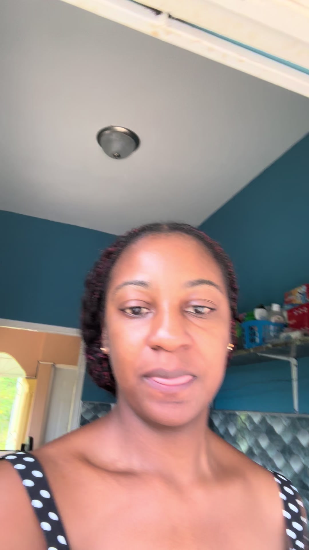 @Davia Neale Forrest | YouTuber