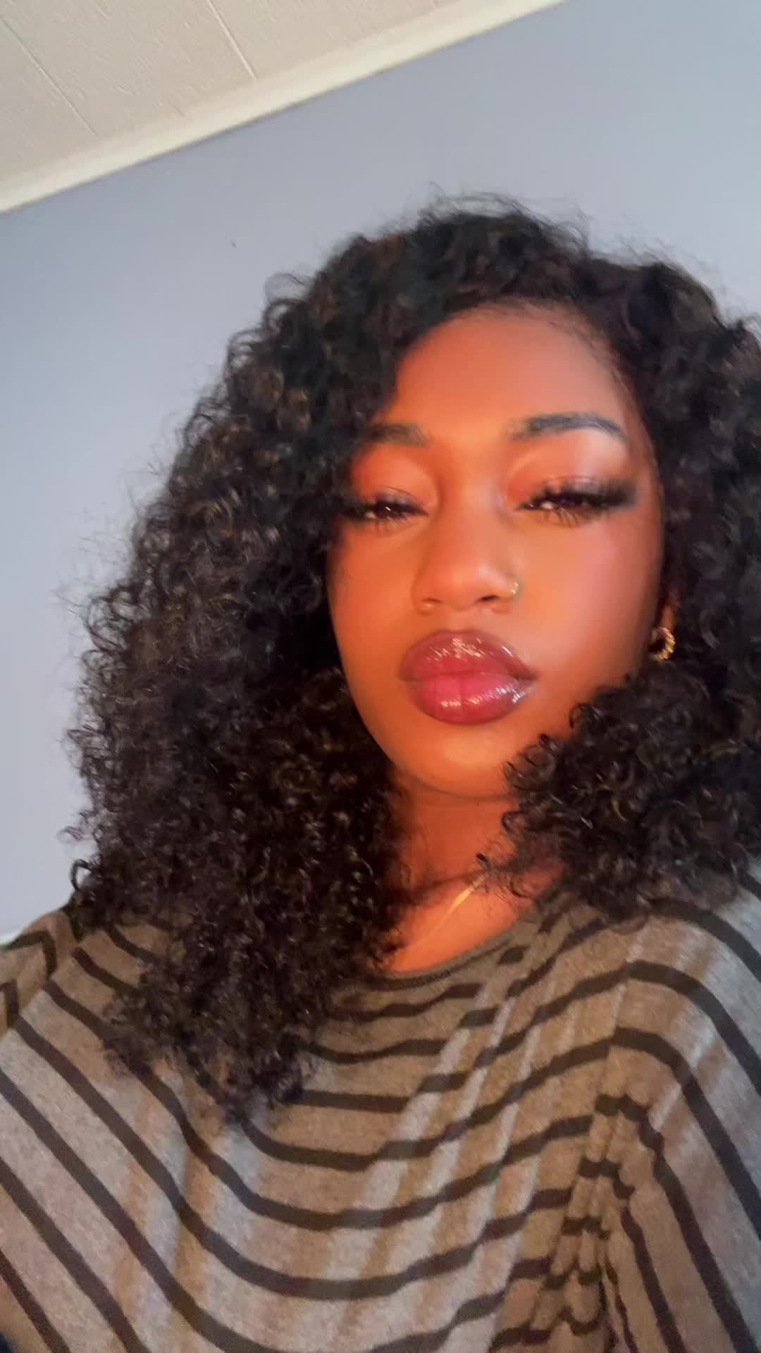 @⬞