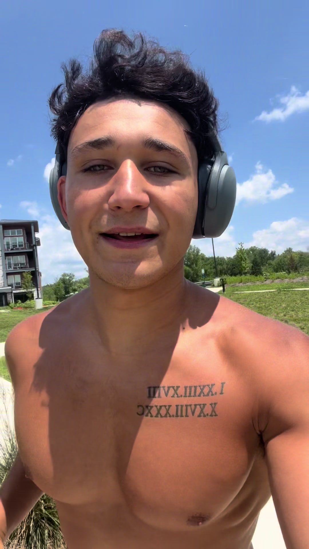 @ecomgom