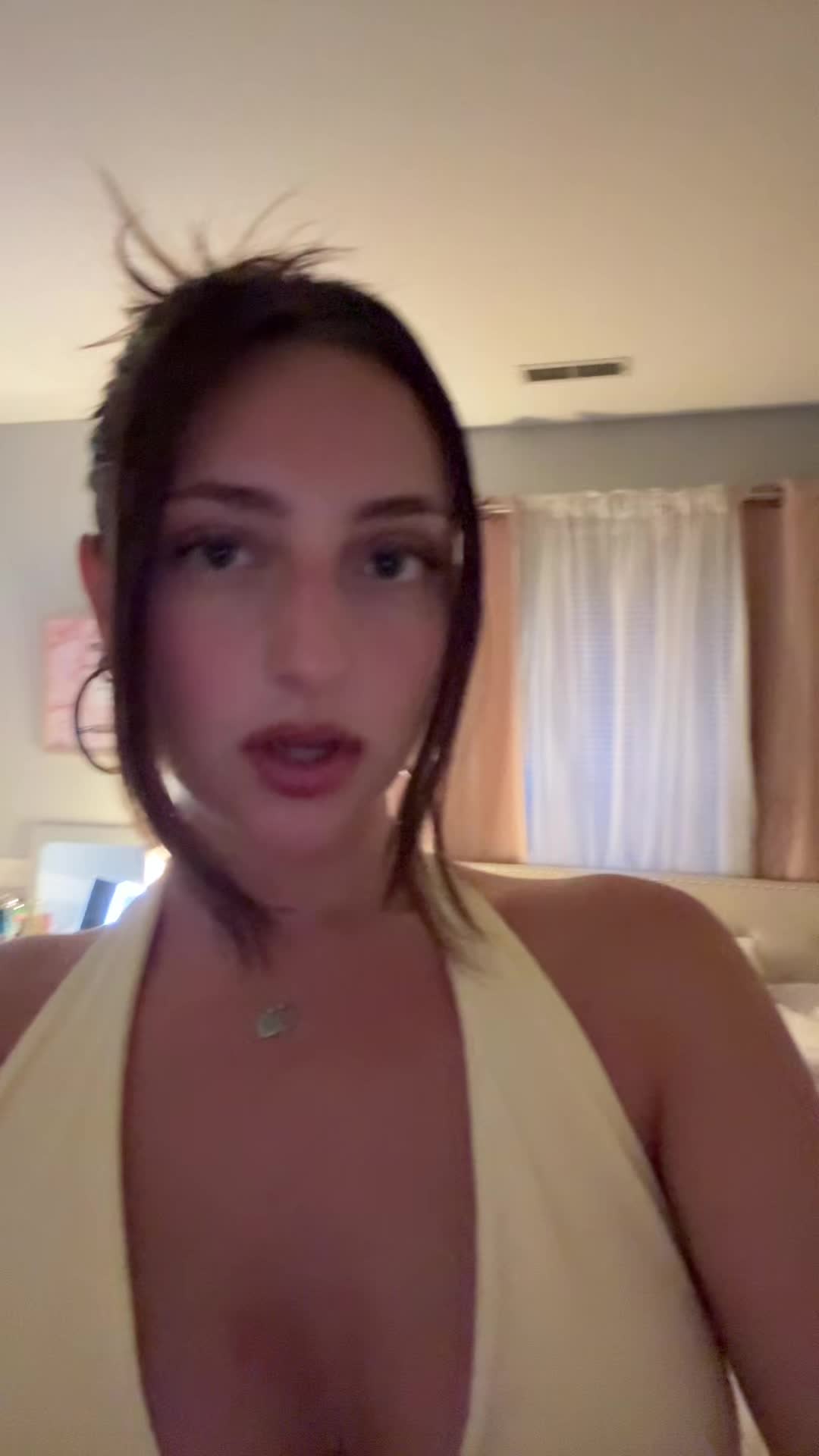 @bella😇