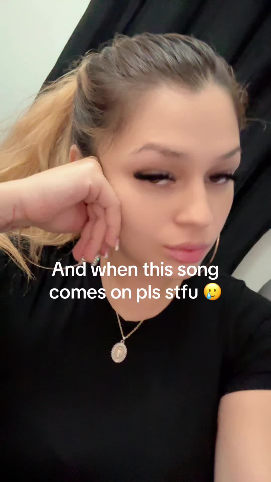 @Celestinaaxo