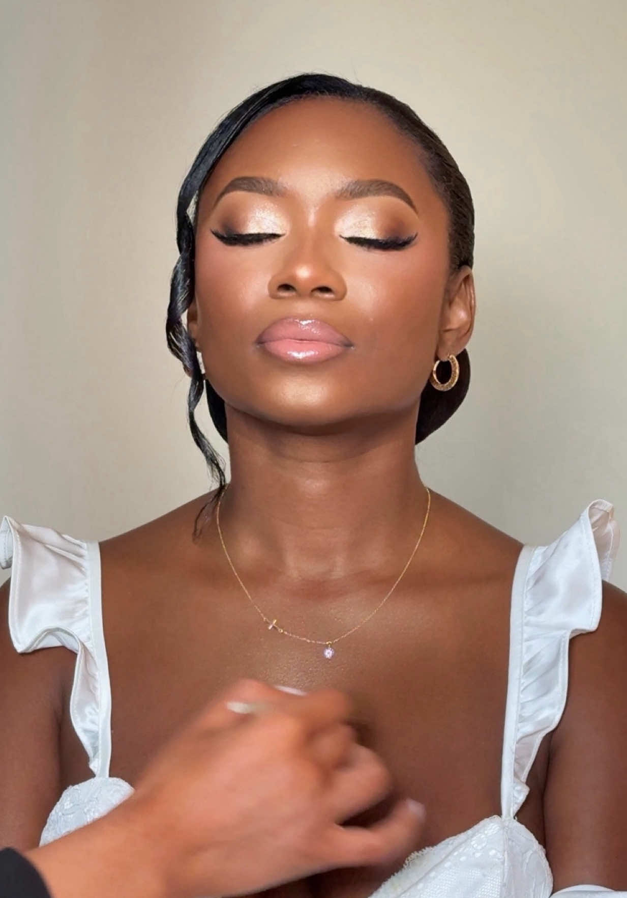 @Emily Angel | MONTREAL MUA