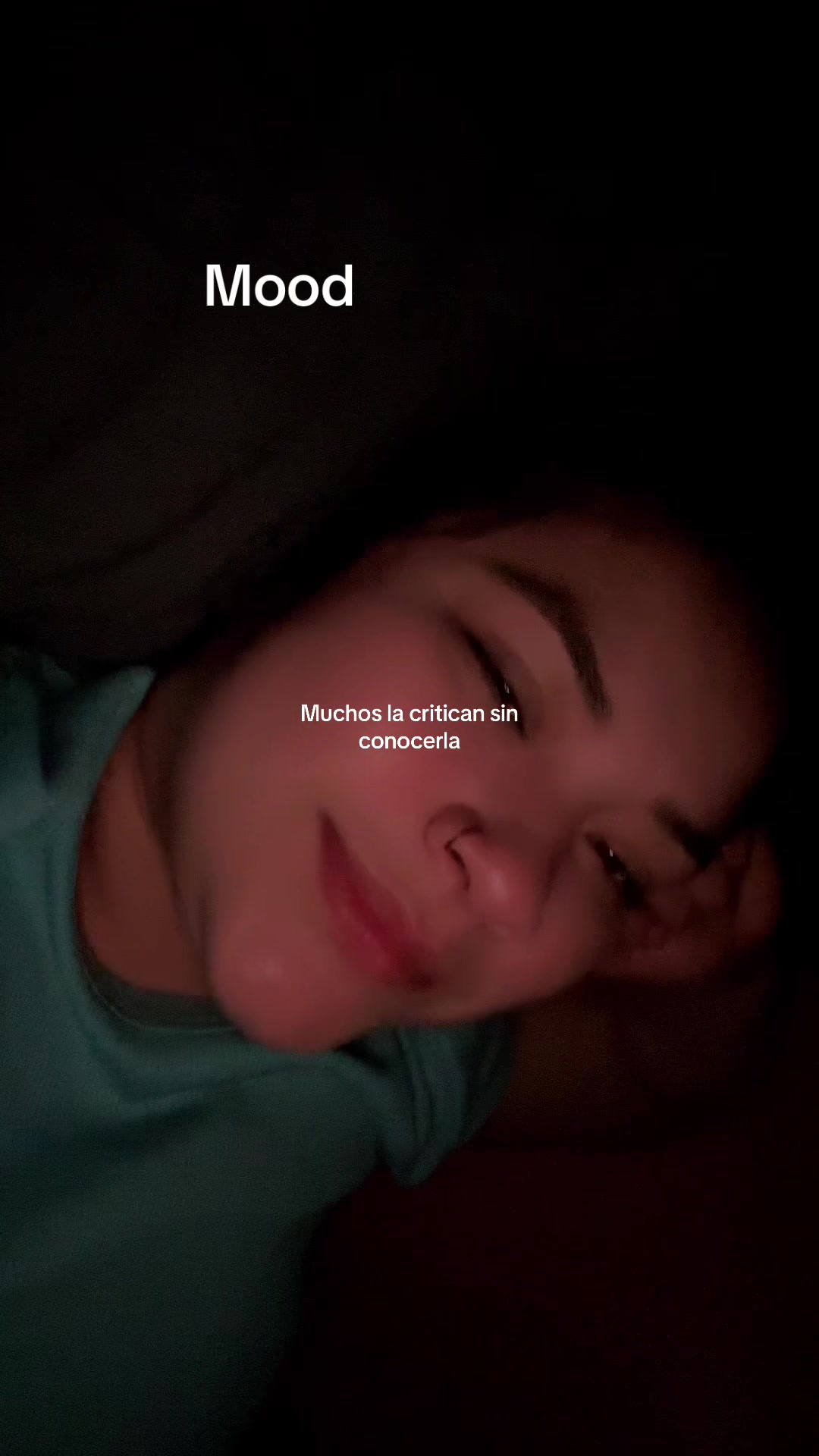 @vickyaquino1599
