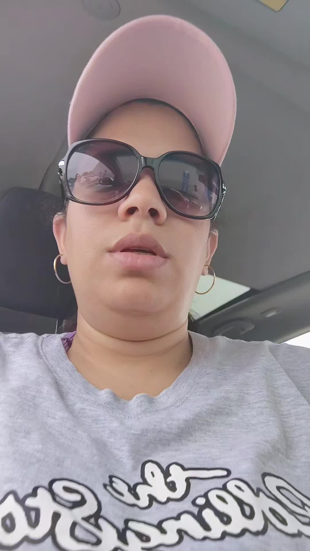 @leydisfinds