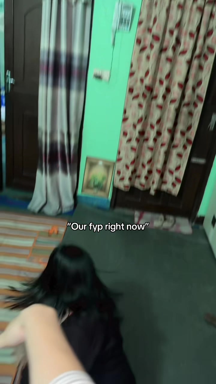 @Urmi