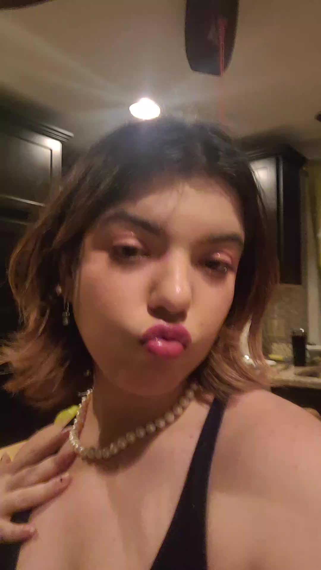 @Isabella