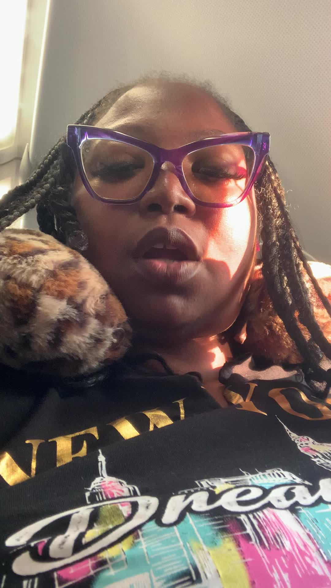 @JUICYYYTOYA
