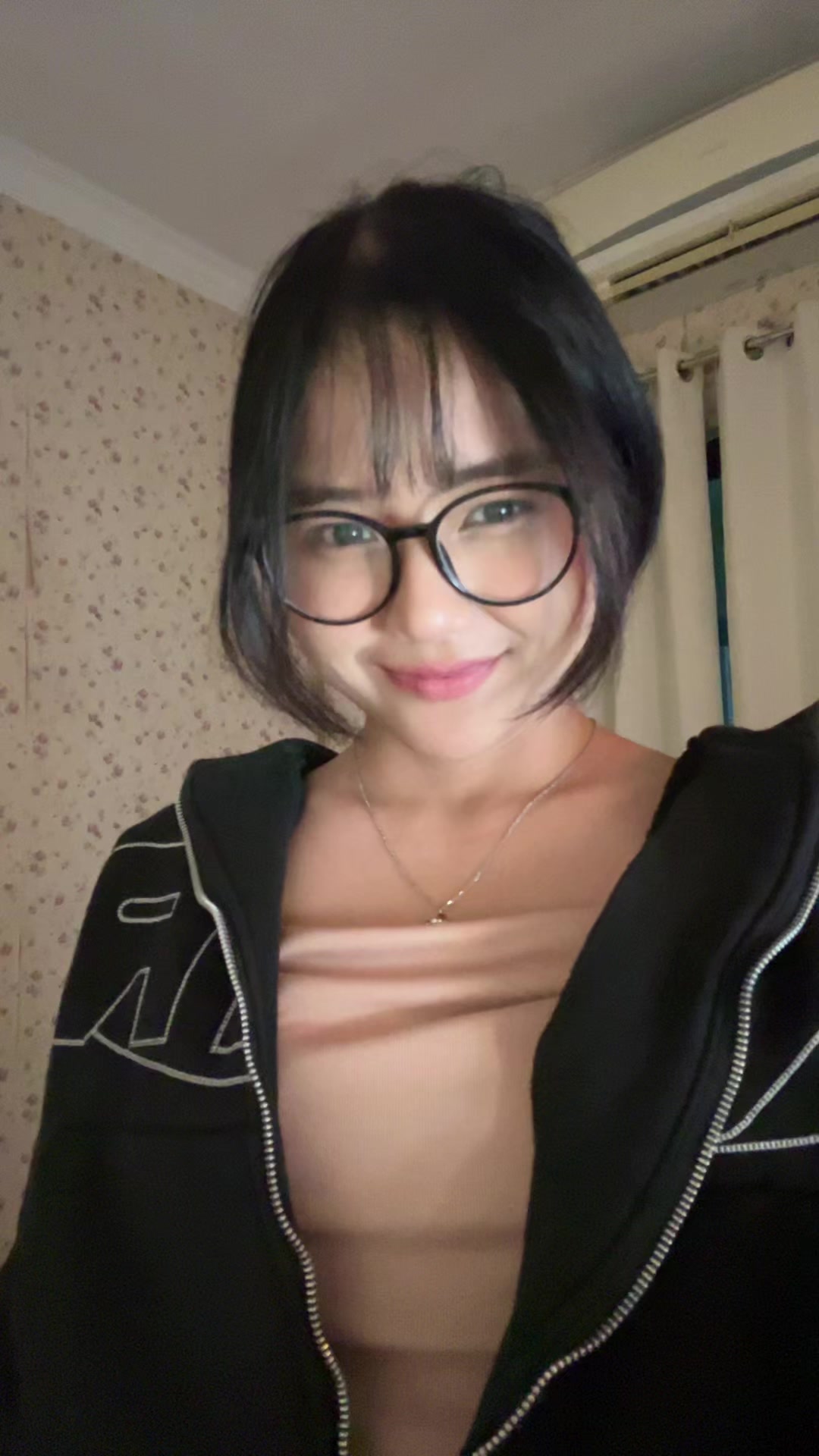 @katssssu