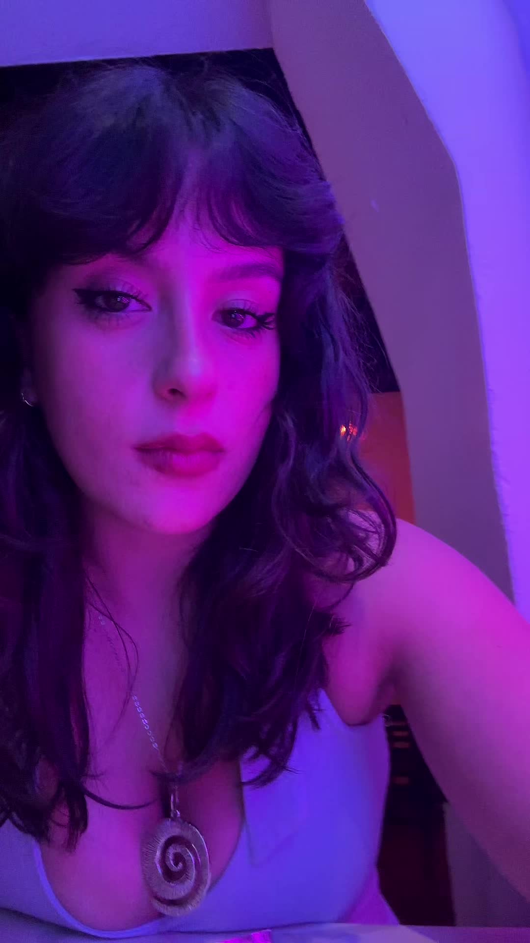 @almondluver