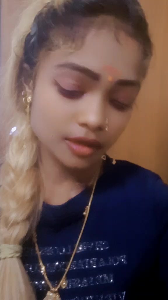 @Dhaarshen amma paiyan🏝