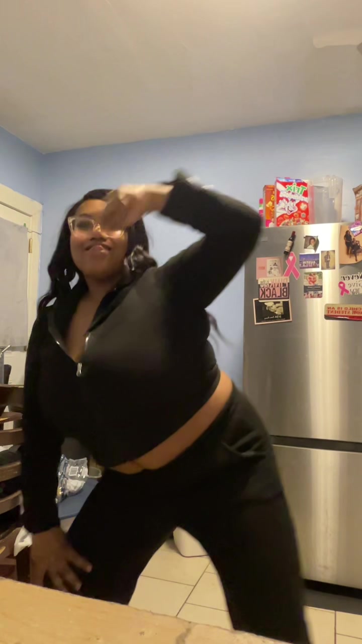 @Navee2xE