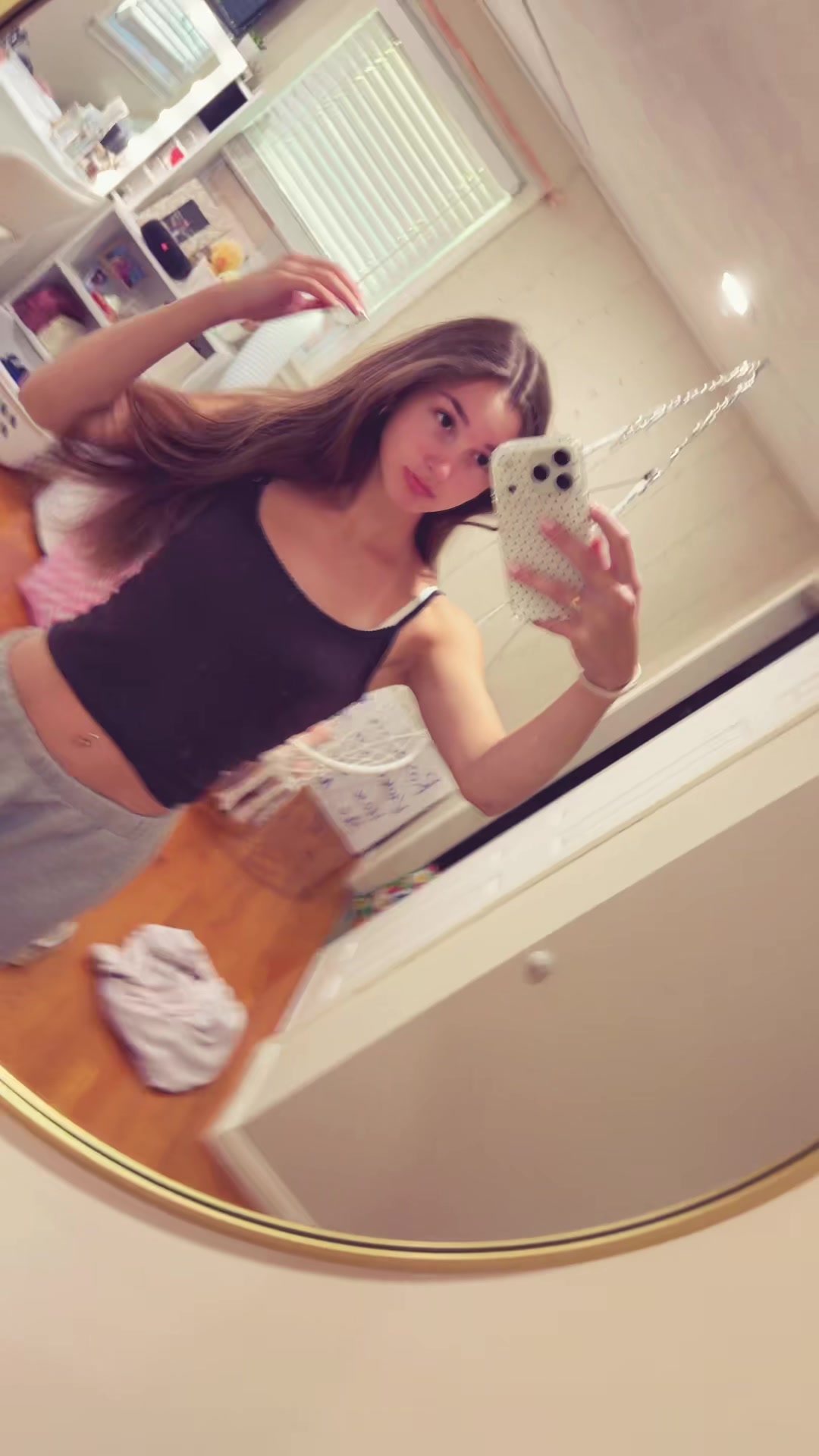 @ava ✰