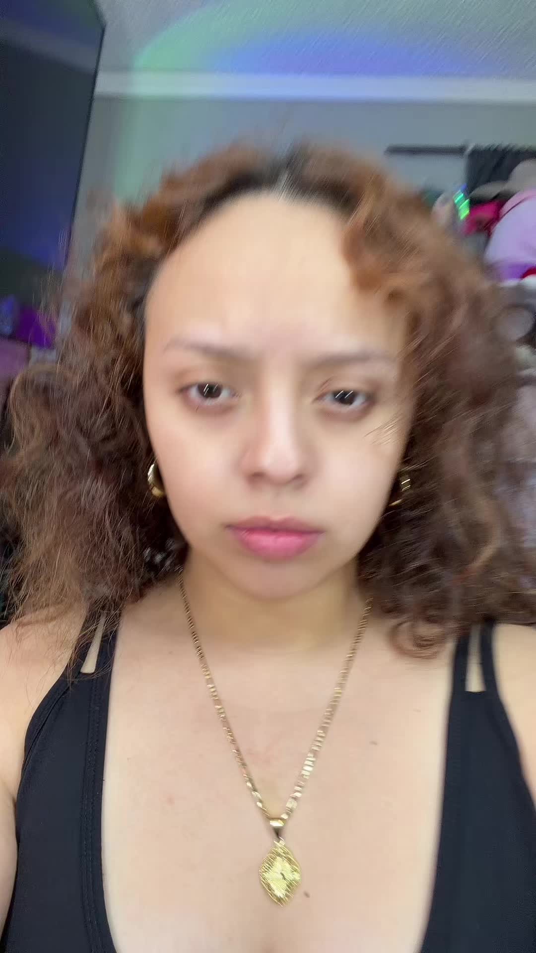 @aolanymorie