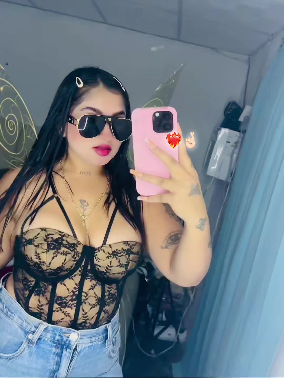 @𝒜𝓁ℯ🦋.