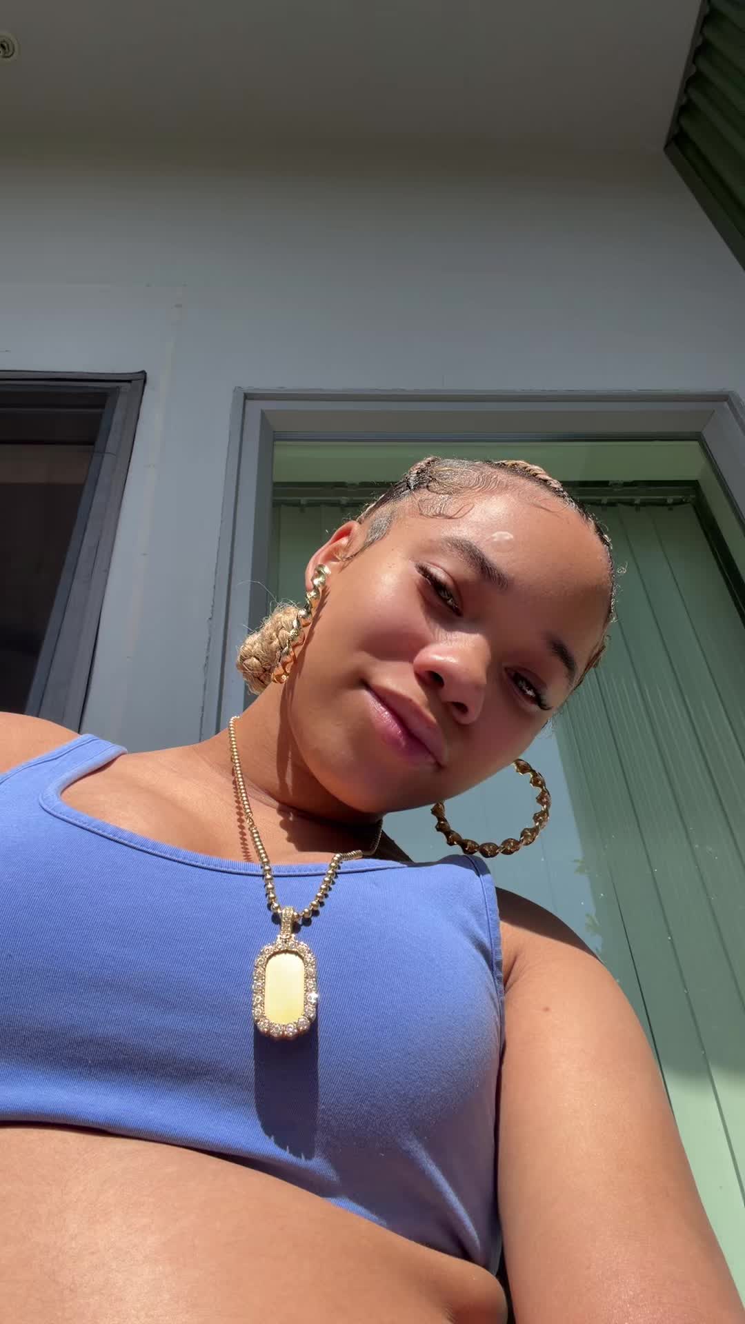 @fineasskylahbaeee