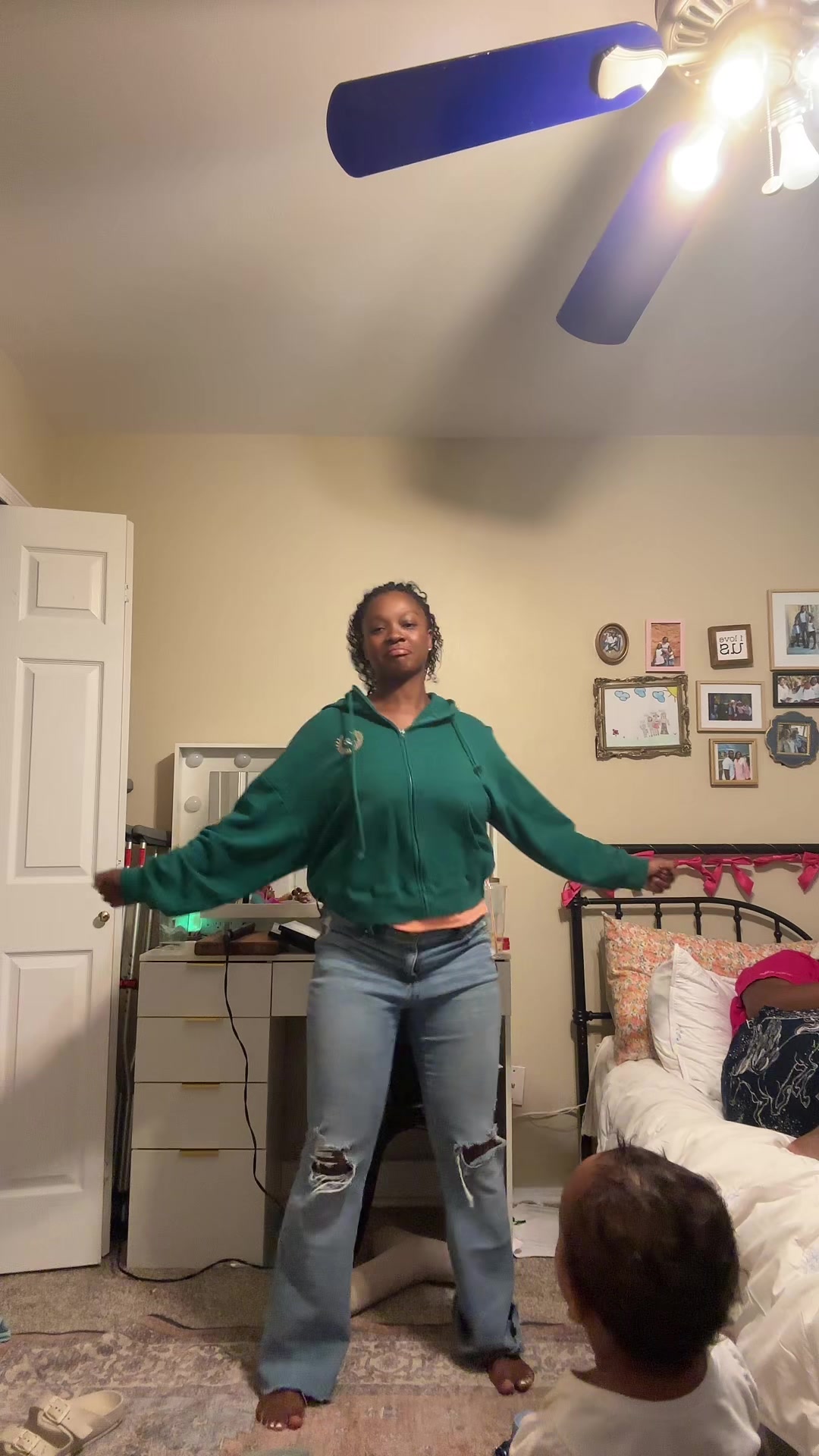 @CJTHECREATOR