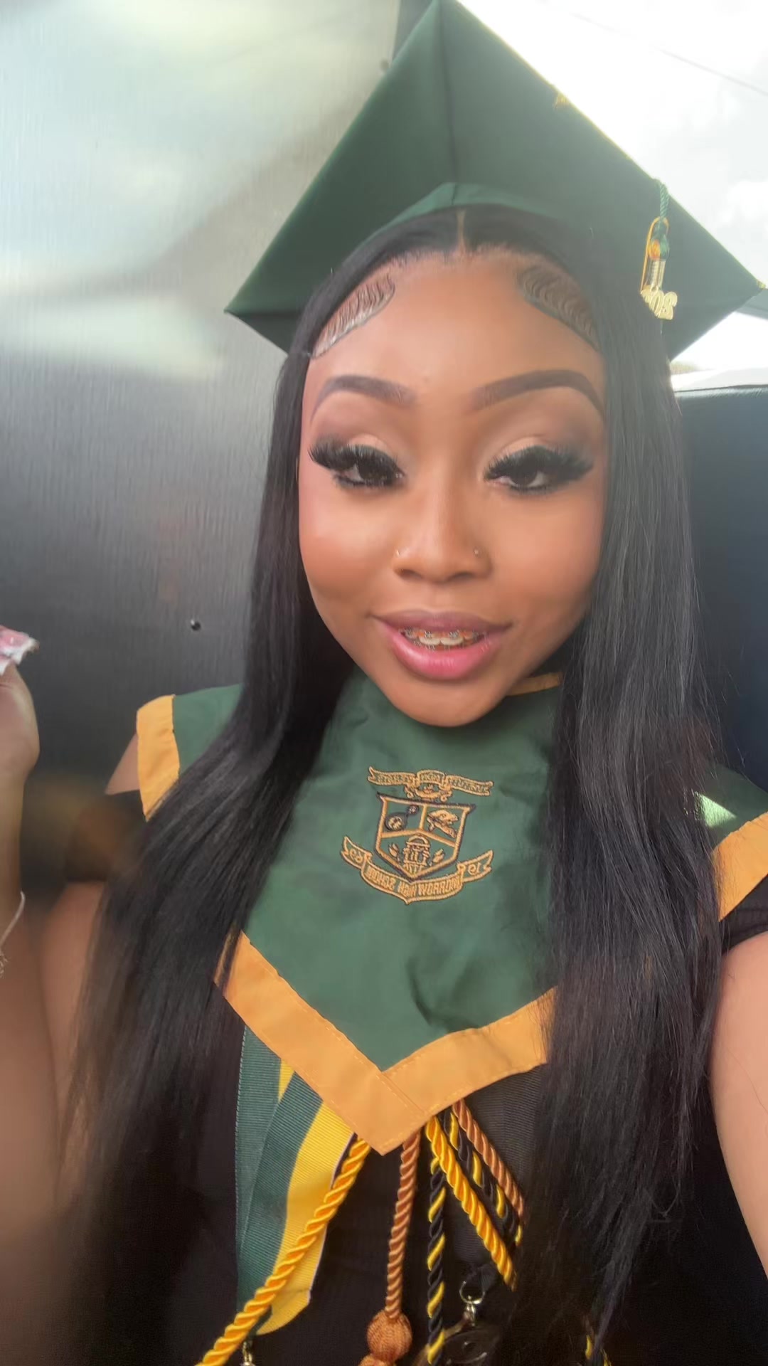 @shaniya janai