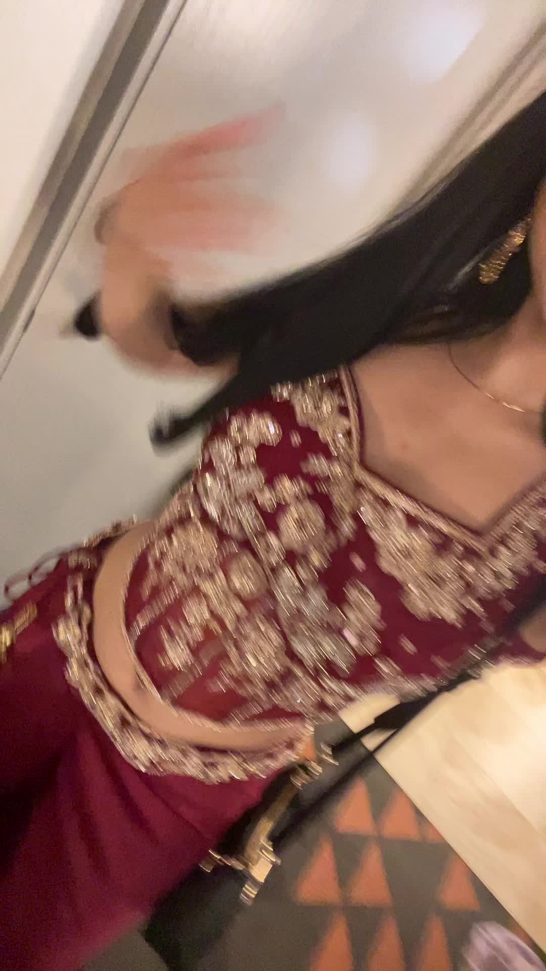 @shivani👛