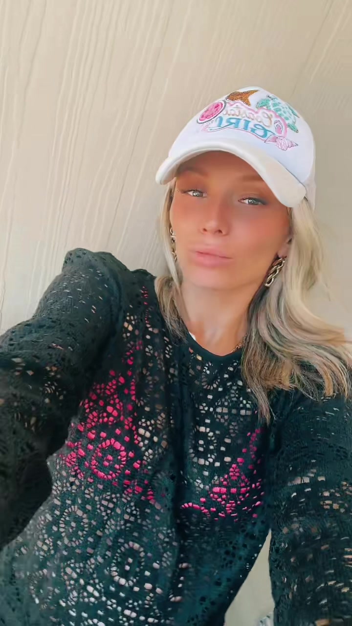@IonaLA🤍