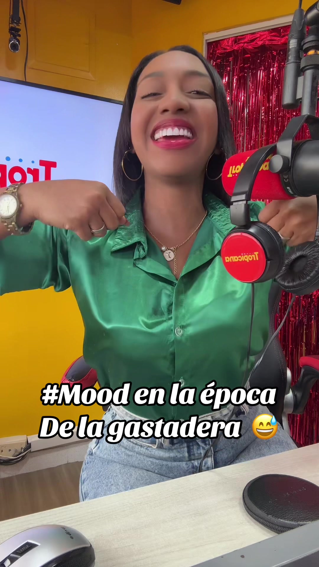 @MORENAZA