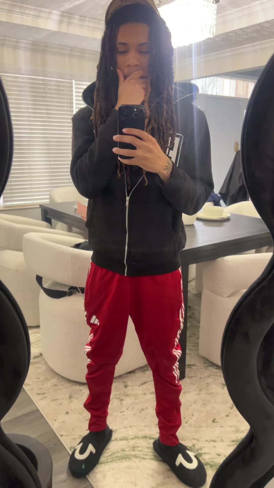 @〽️