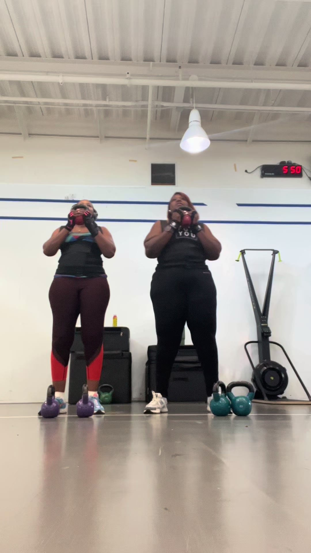 @Twin2FitLife 🏋🏿♀️❤️