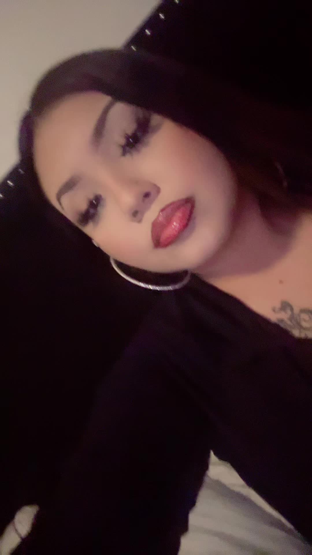 @Dess🍒