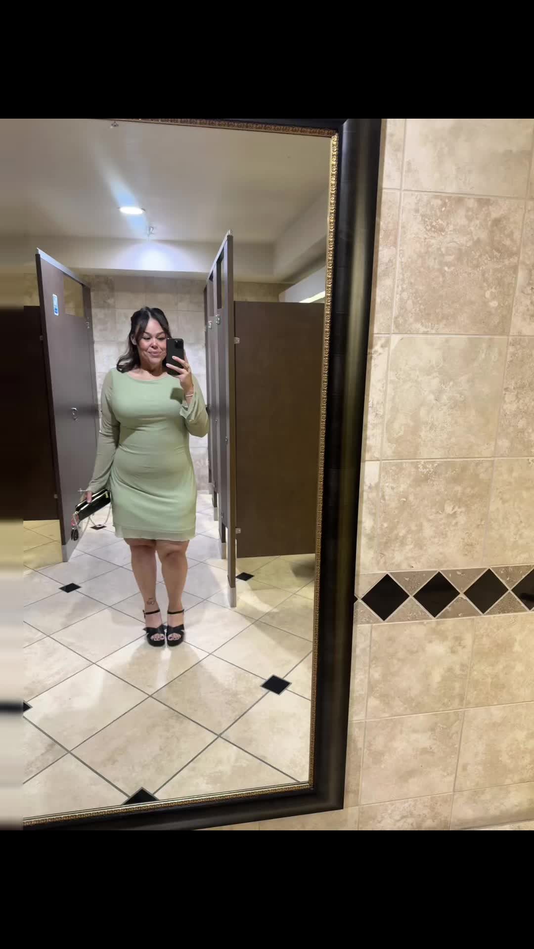 @MayraEats