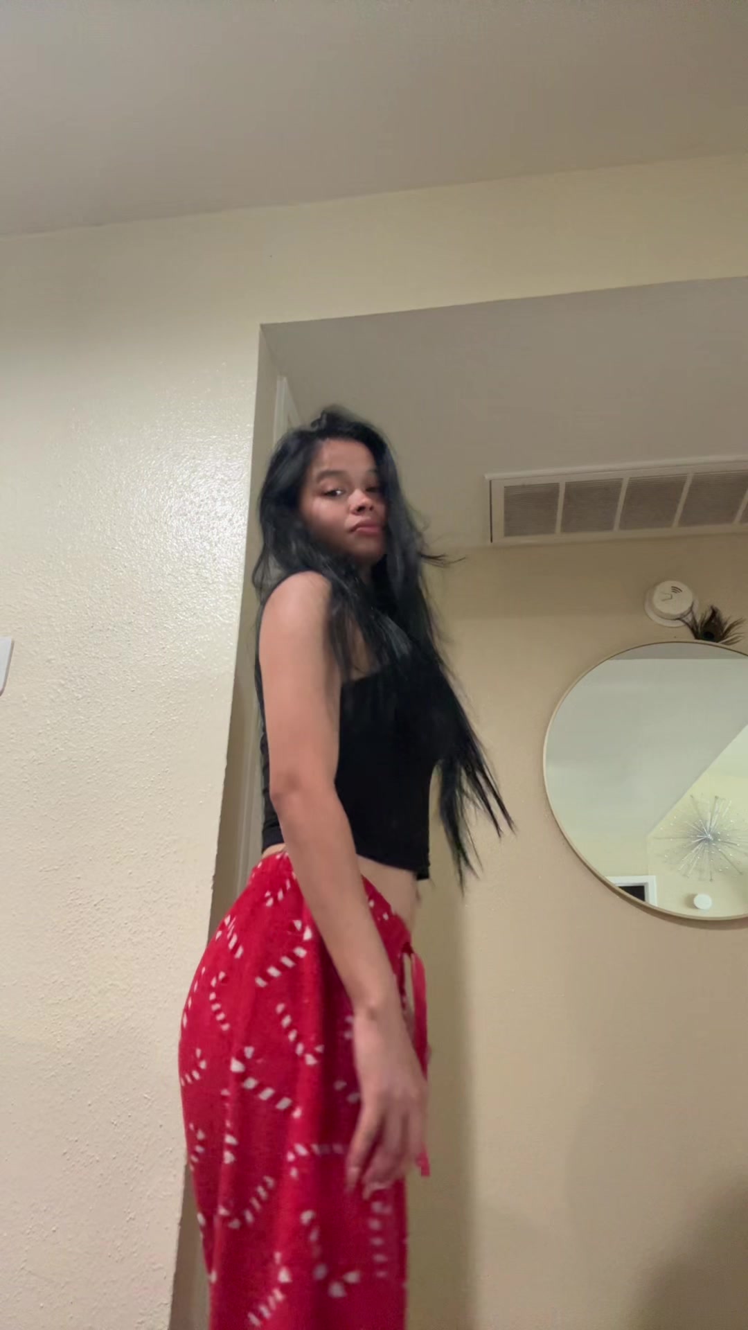 @𝑨𝒍𝒆𝒙𝒂𝒏𝒅𝒓𝒂🇭🇳🔥