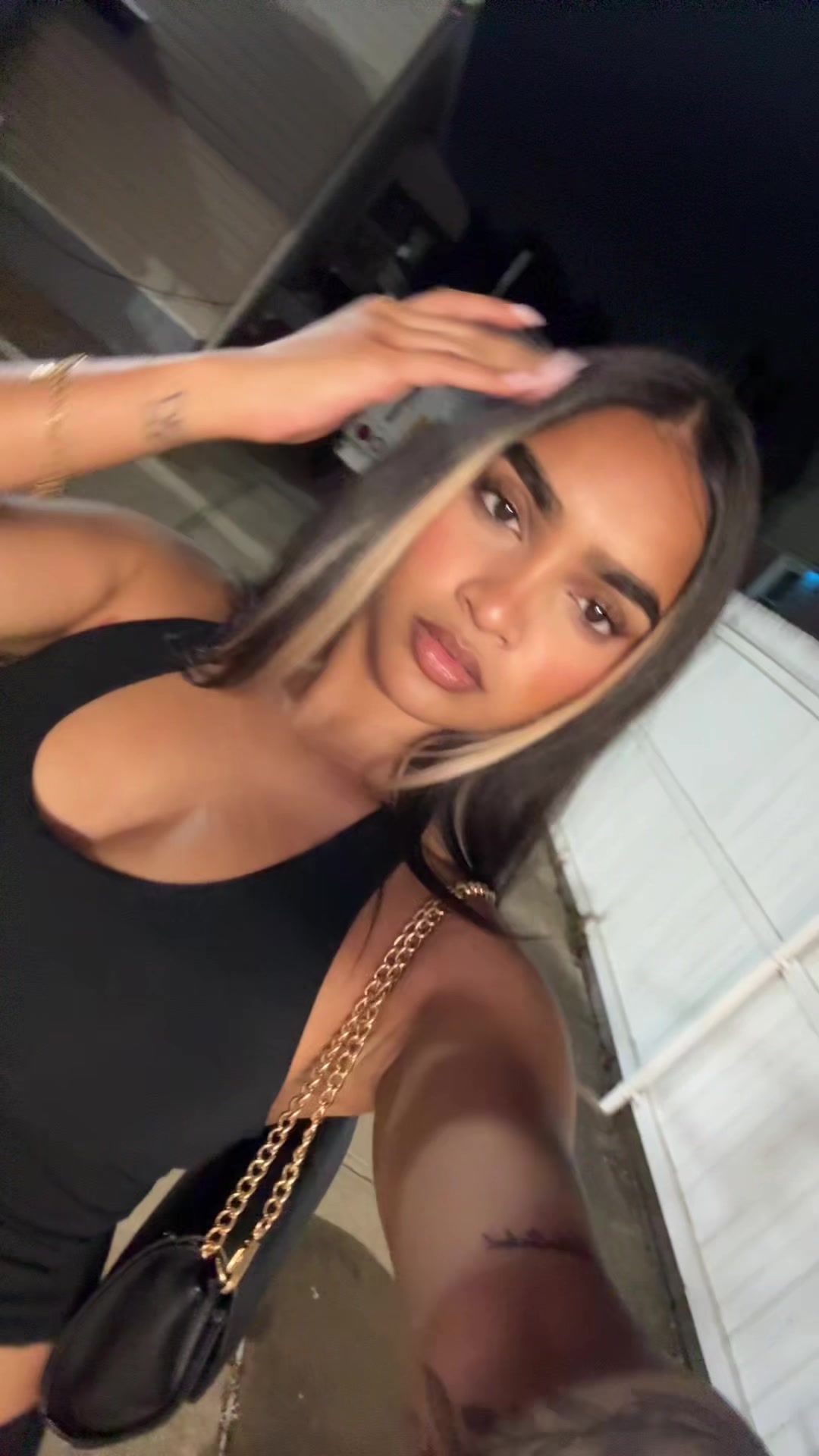 @sierra:)