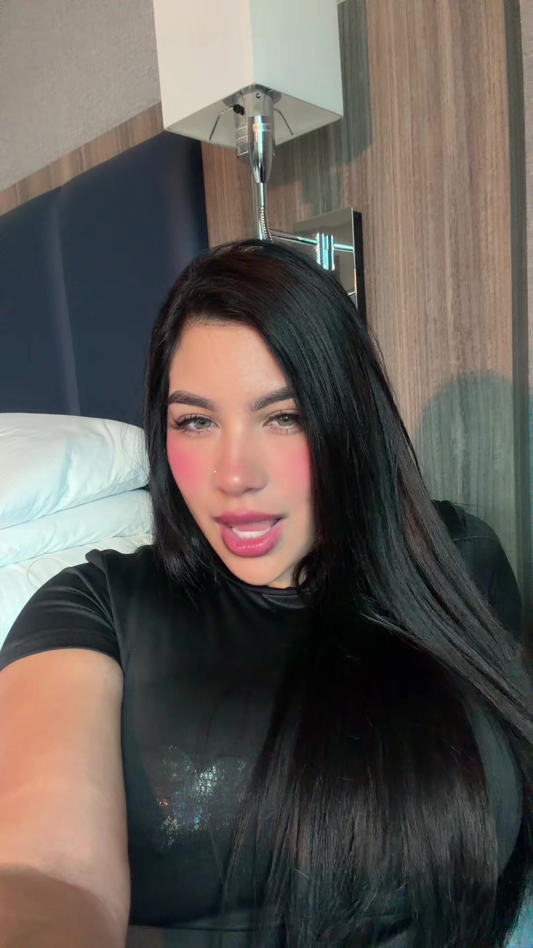 @Jhone_sarayp
