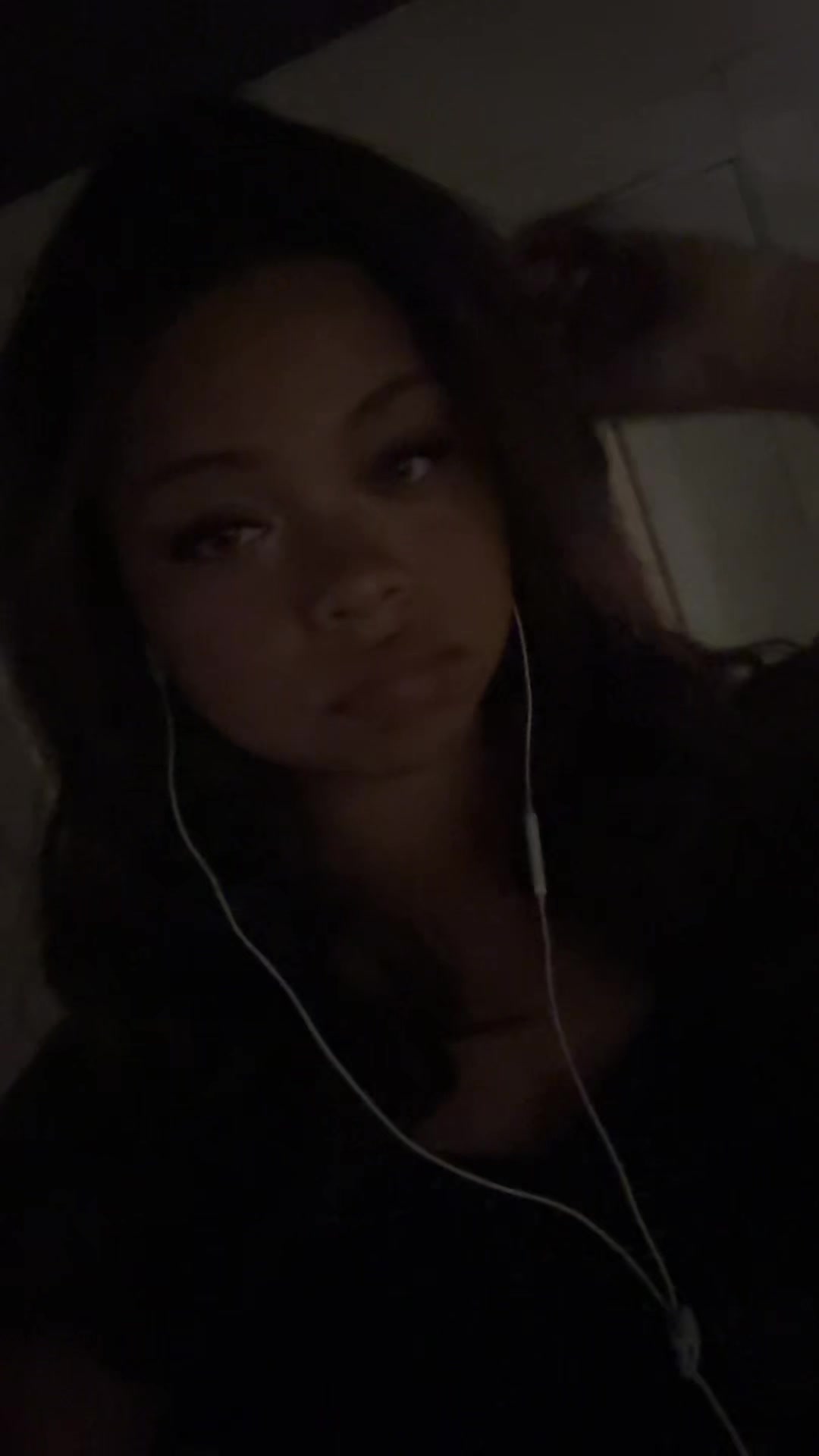 @miabella