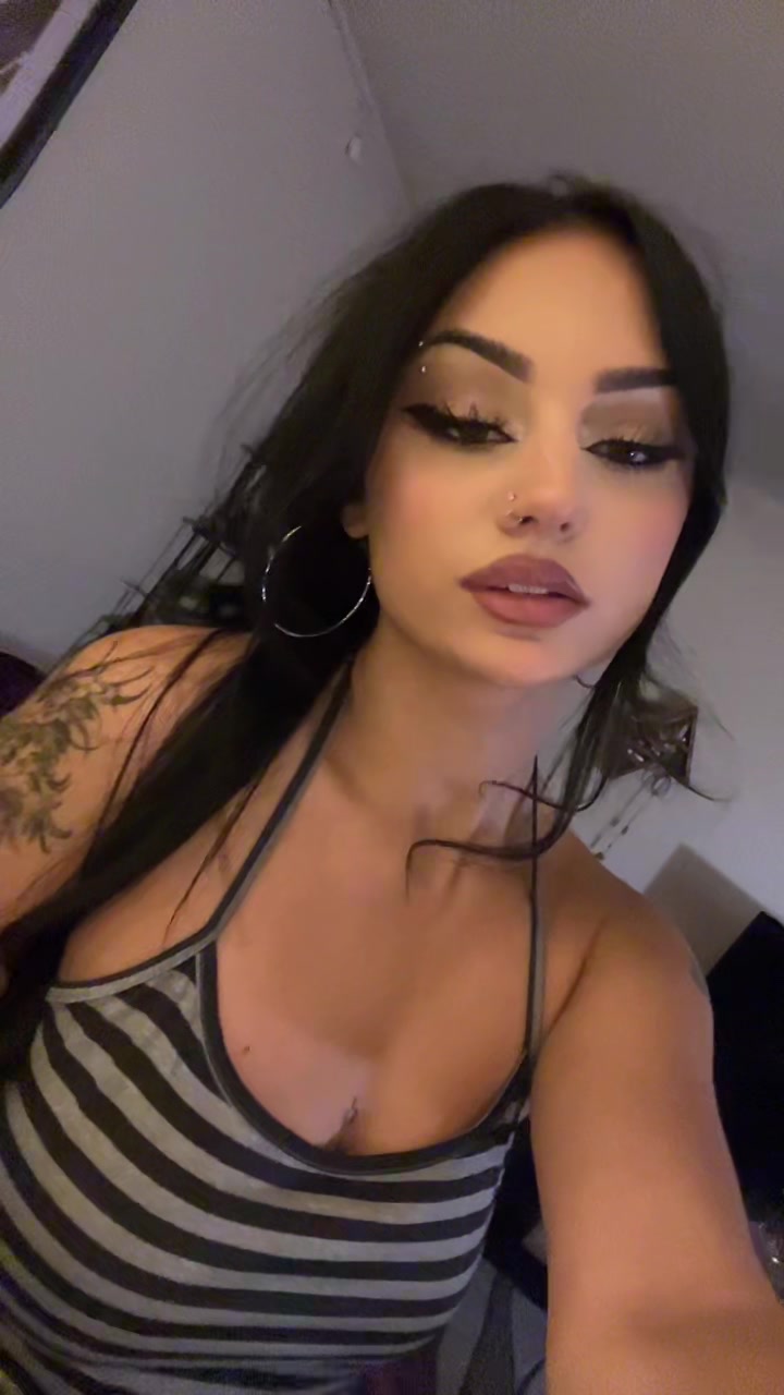 @Amber🖤