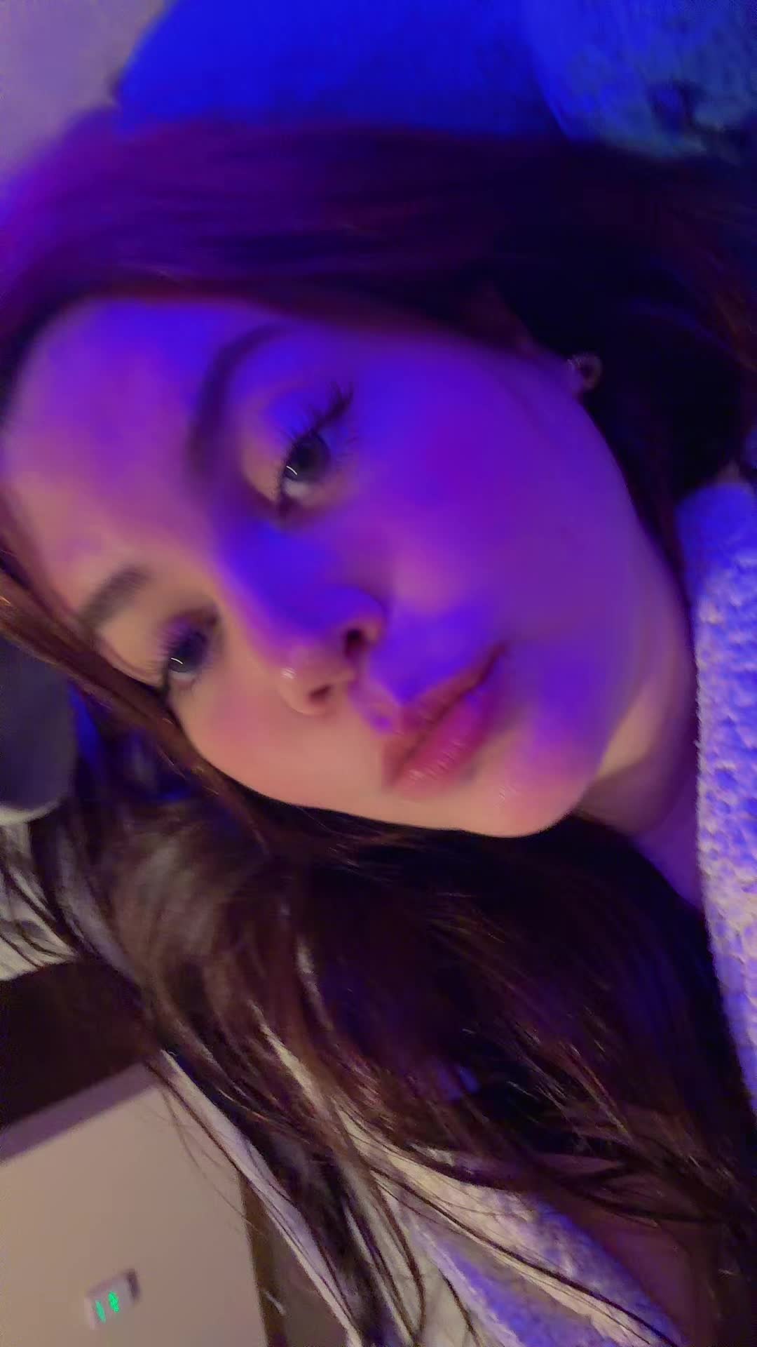@AngeeLinares🔥