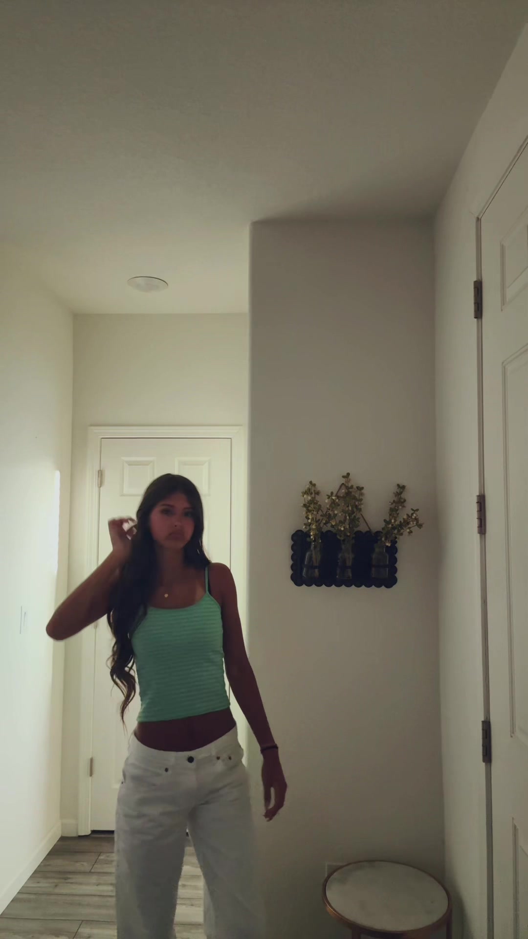 @Maybel