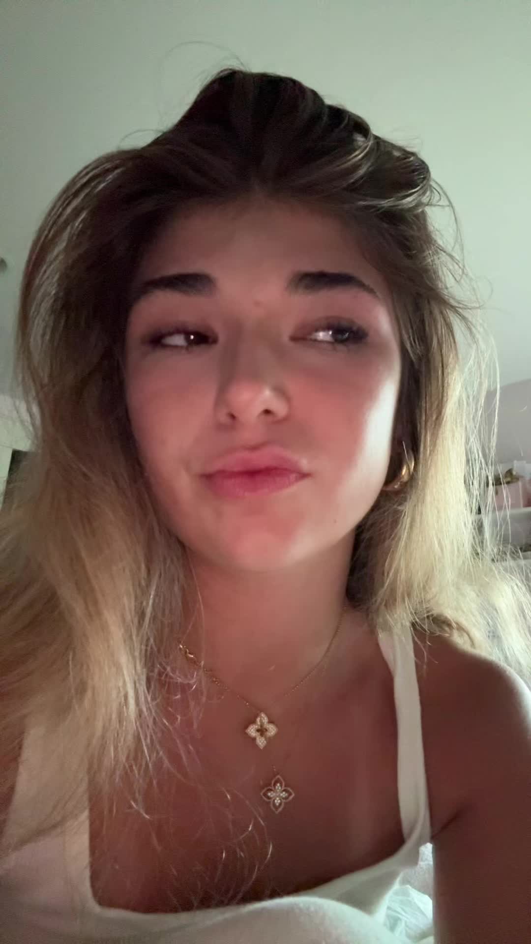 @🥰