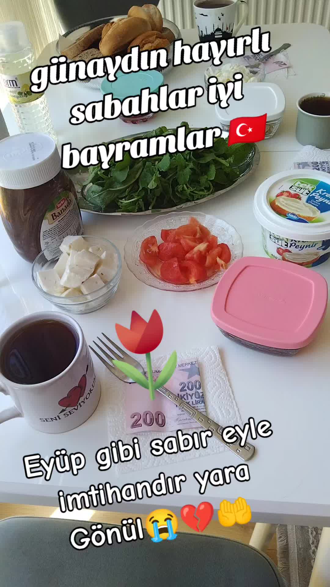 @her yüzüne gülene dost sanma