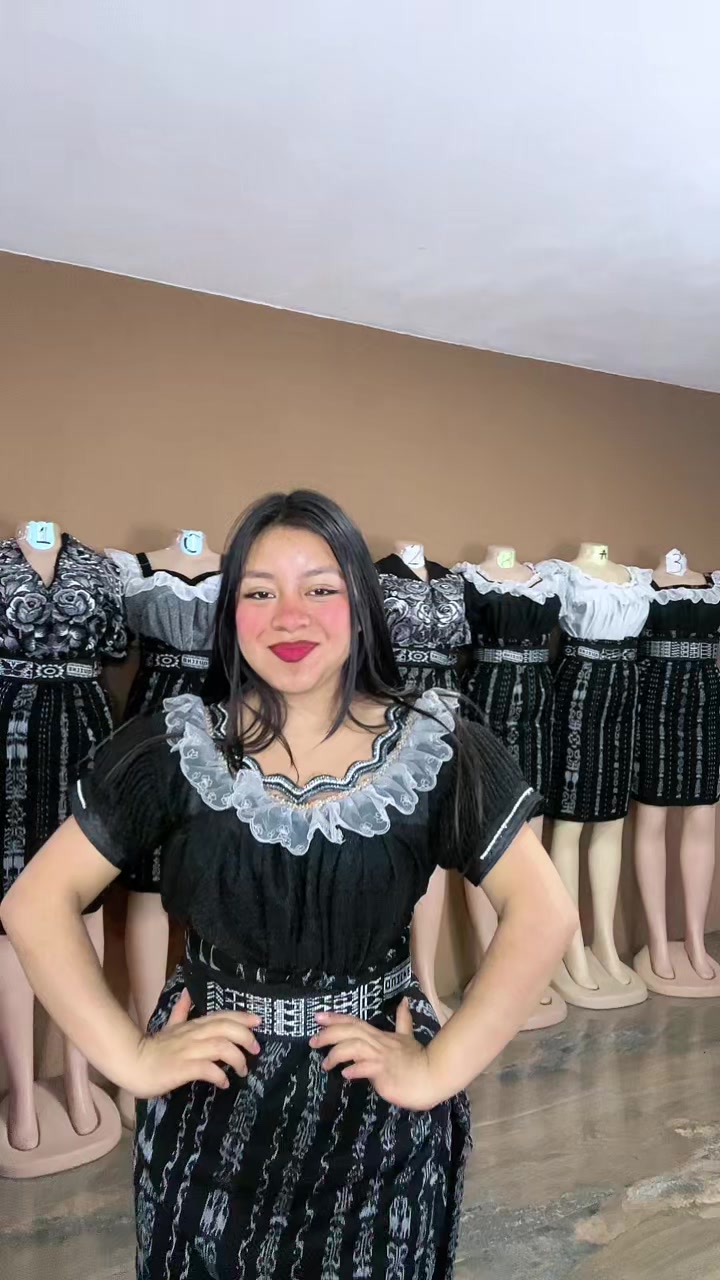 @vickyajqui11