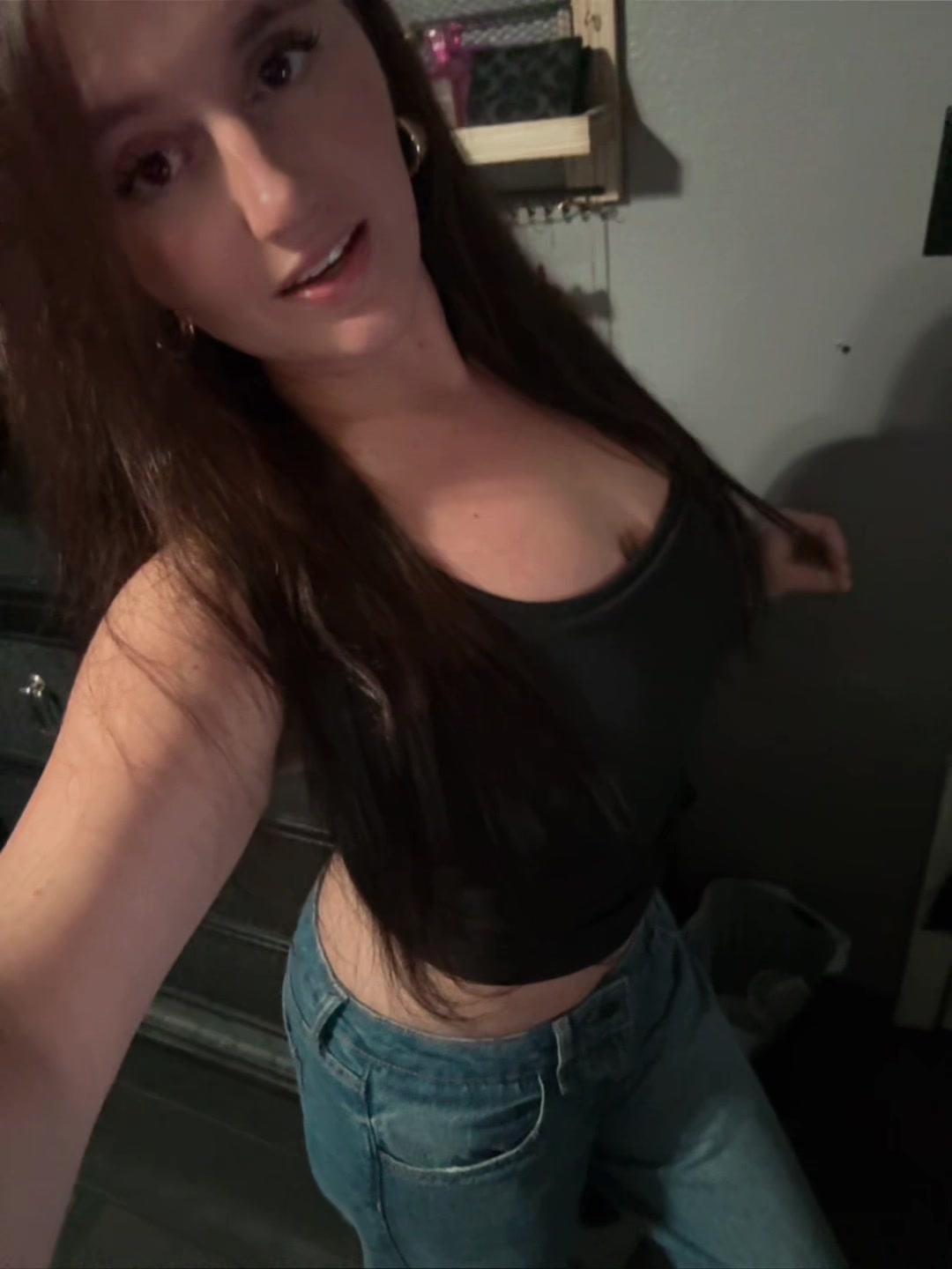 @️