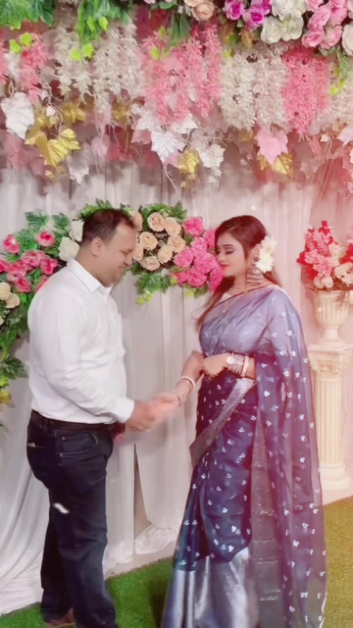 @❤️🥰Brishty Barman🥰❤️