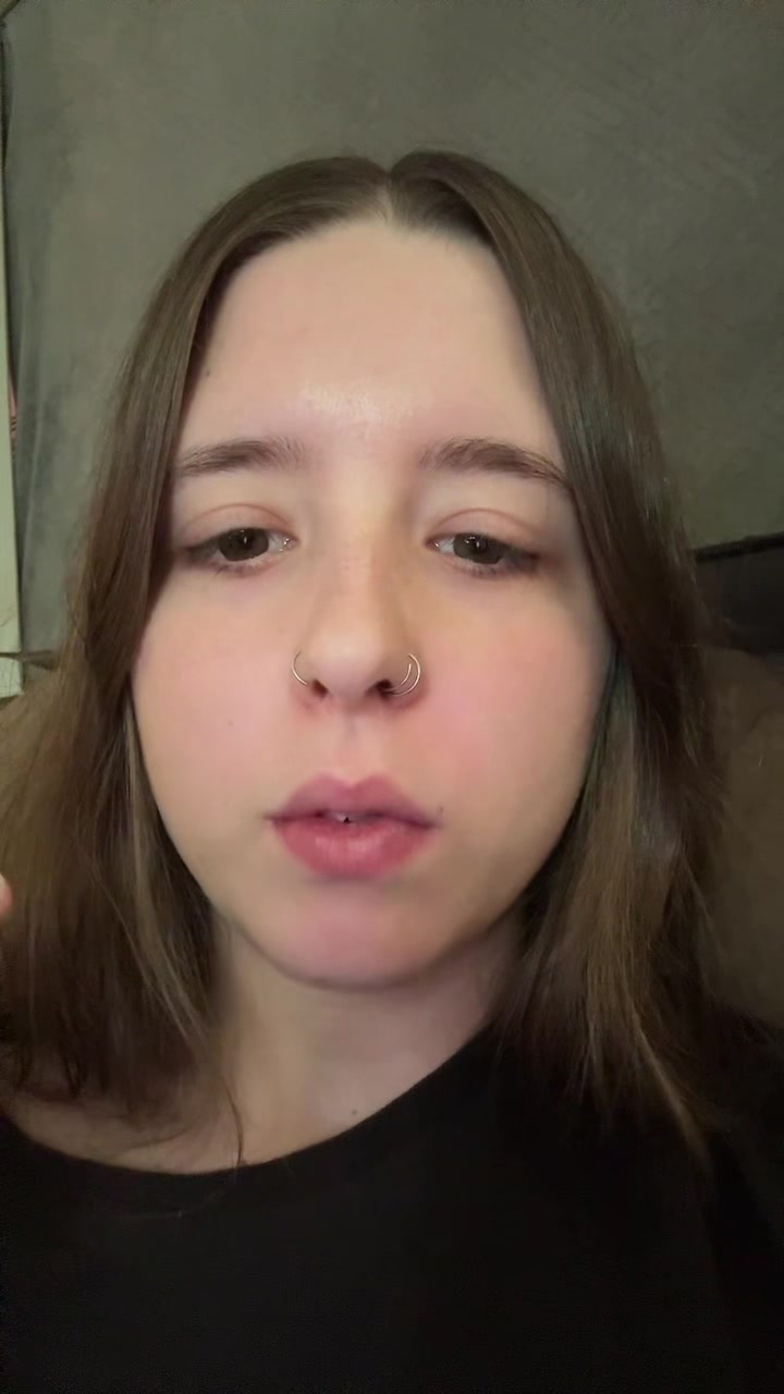 @<3