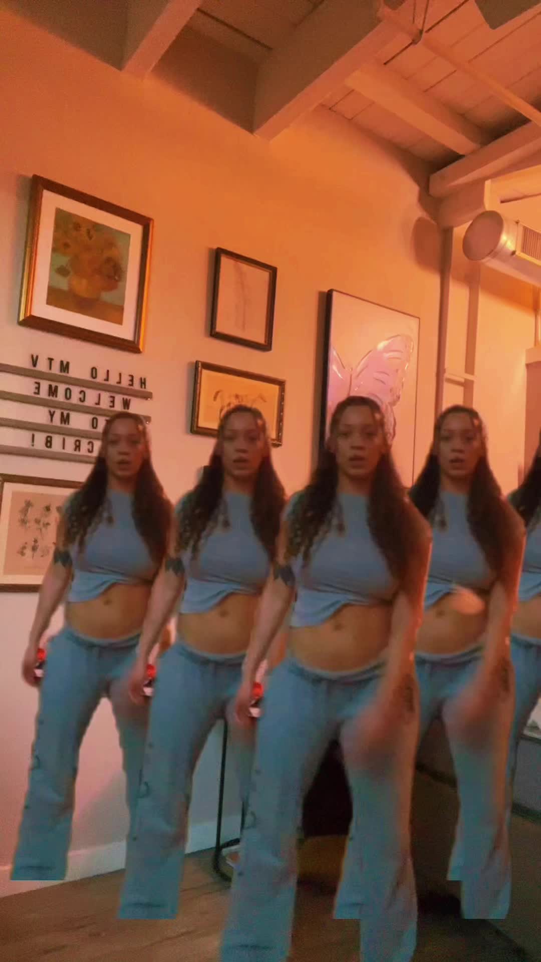 @tianaaaa