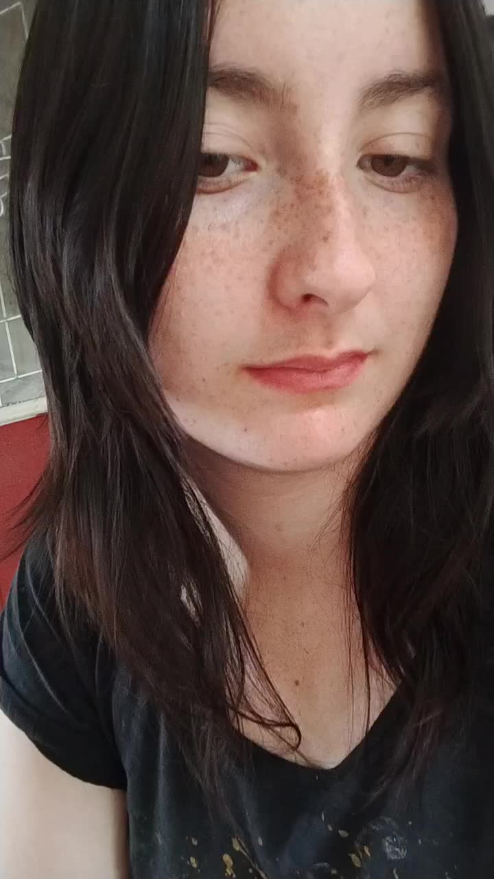 @c.c.wolfgirl18
