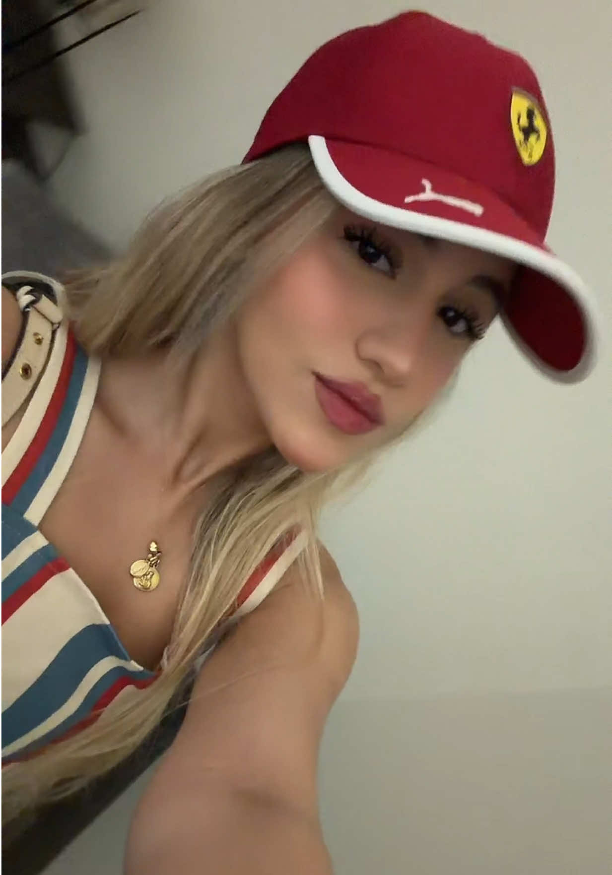 @Sofivalen09