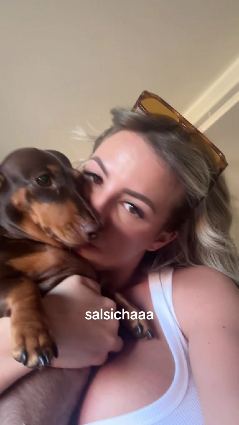 @lali957