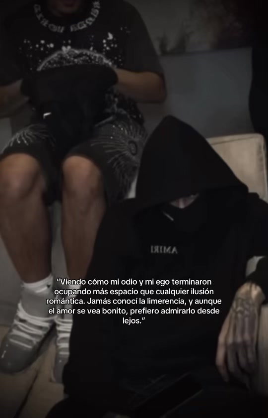 @𝐜𝐡𝐮𝐛𝐛𝐲&hellip;𖣂