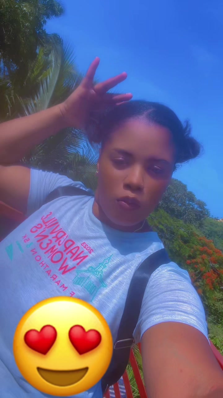 @Tia🥰