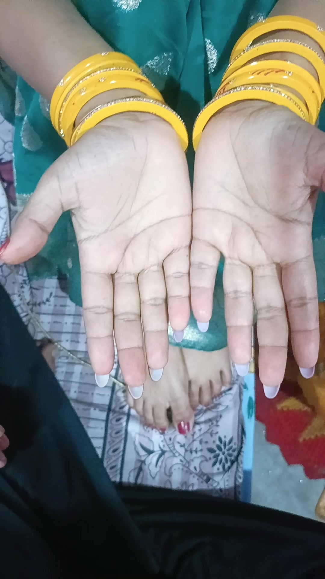 @Neha🥰