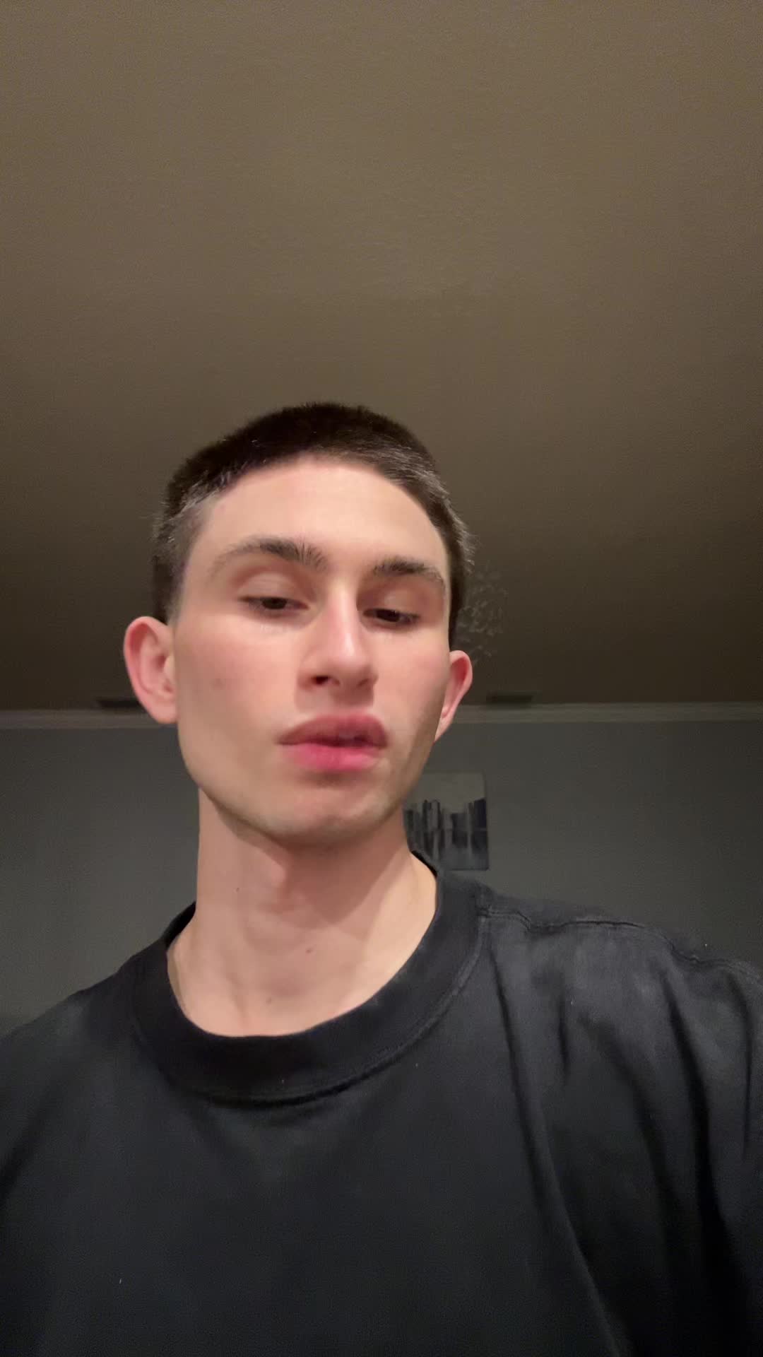 @lmaoangelos
